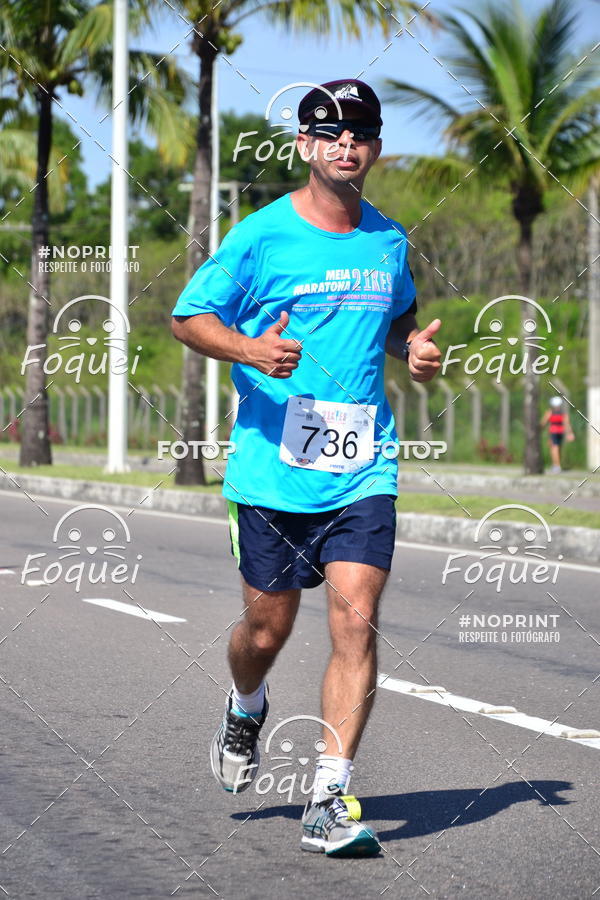 Buy your photos of the event21KES - Meia Maratona do Esprito Santo on Fotop