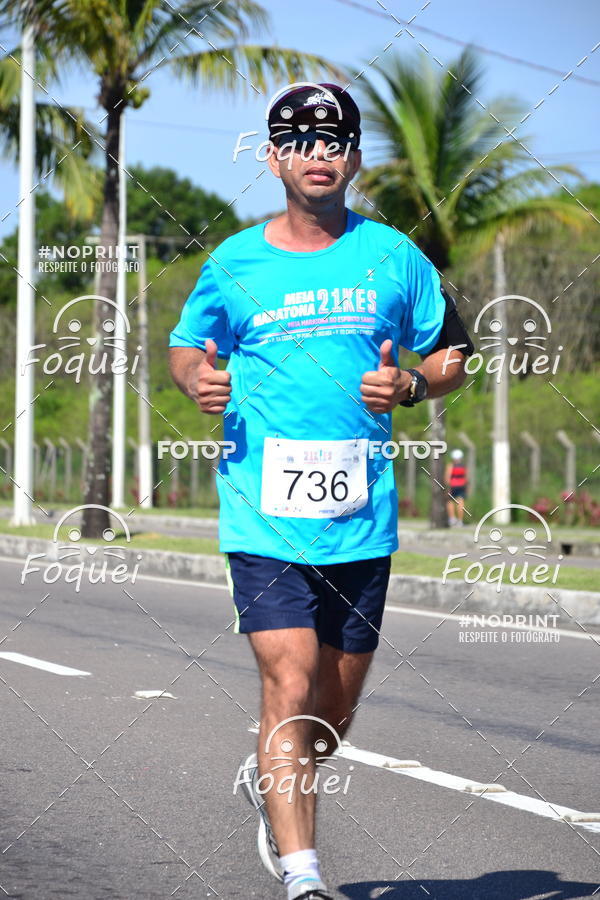 Buy your photos of the event21KES - Meia Maratona do Esprito Santo on Fotop