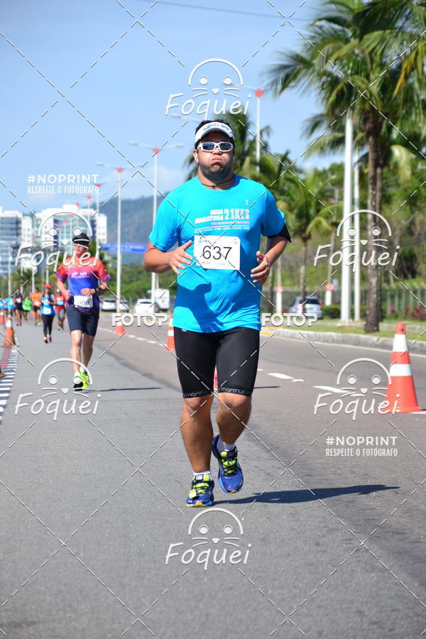 Buy your photos of the event21KES - Meia Maratona do Esprito Santo on Fotop