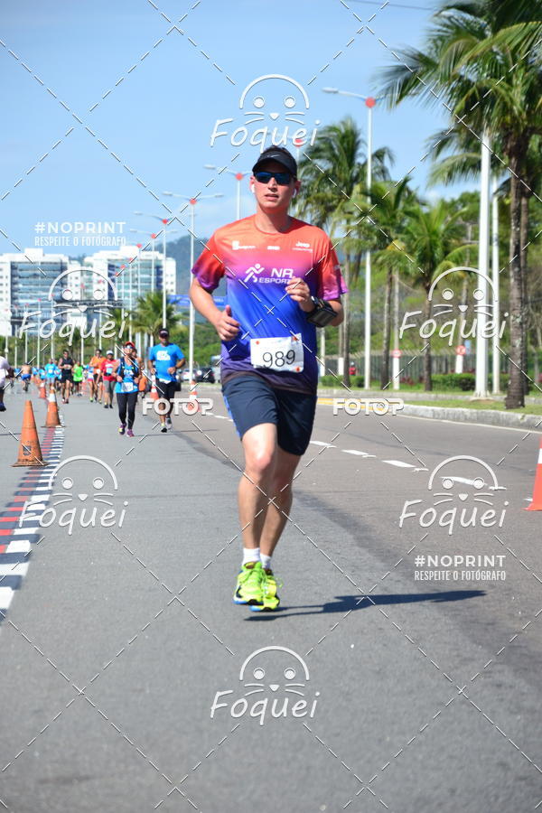 Buy your photos of the event21KES - Meia Maratona do Esprito Santo on Fotop