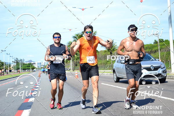 Buy your photos of the event21KES - Meia Maratona do Esprito Santo on Fotop