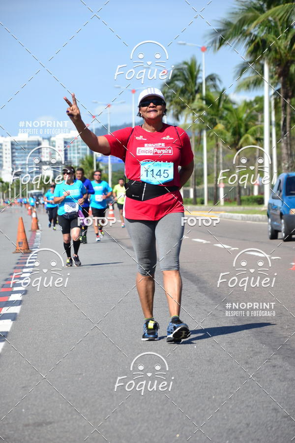 Buy your photos of the event21KES - Meia Maratona do Esprito Santo on Fotop