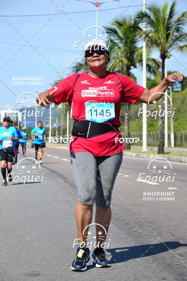 Buy your photos of the event21KES - Meia Maratona do Esprito Santo on Fotop