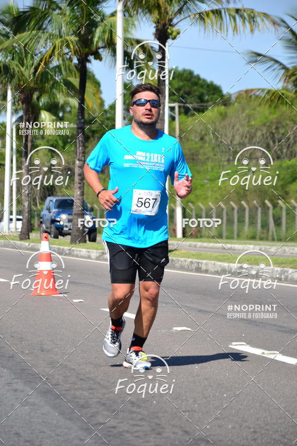 Buy your photos of the event21KES - Meia Maratona do Esprito Santo on Fotop