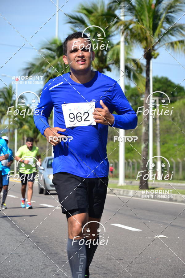 Buy your photos of the event21KES - Meia Maratona do Esprito Santo on Fotop