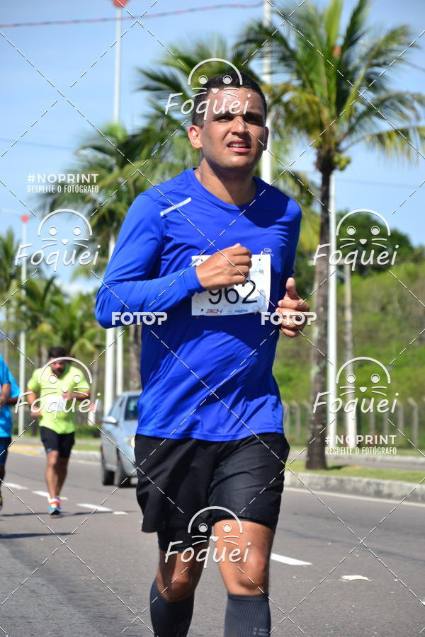 Buy your photos of the event21KES - Meia Maratona do Esprito Santo on Fotop