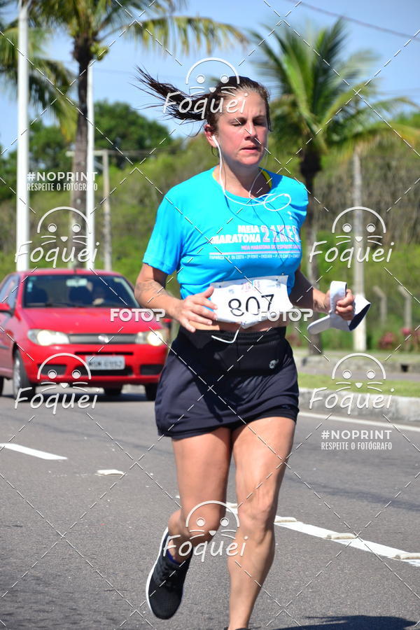 Buy your photos of the event21KES - Meia Maratona do Esprito Santo on Fotop