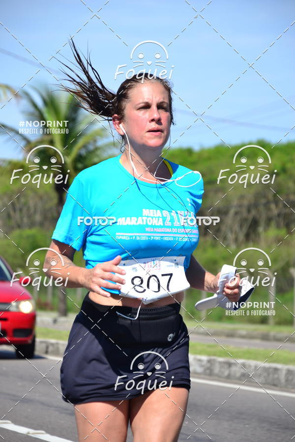 Buy your photos of the event21KES - Meia Maratona do Esprito Santo on Fotop