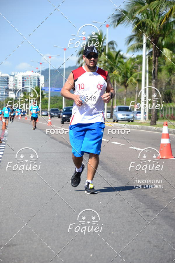 Buy your photos of the event21KES - Meia Maratona do Esprito Santo on Fotop