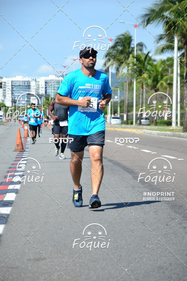 Buy your photos of the event21KES - Meia Maratona do Esprito Santo on Fotop