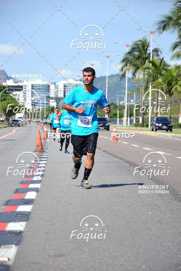 Buy your photos of the event21KES - Meia Maratona do Esprito Santo on Fotop