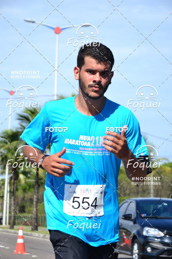 Buy your photos of the event21KES - Meia Maratona do Esprito Santo on Fotop