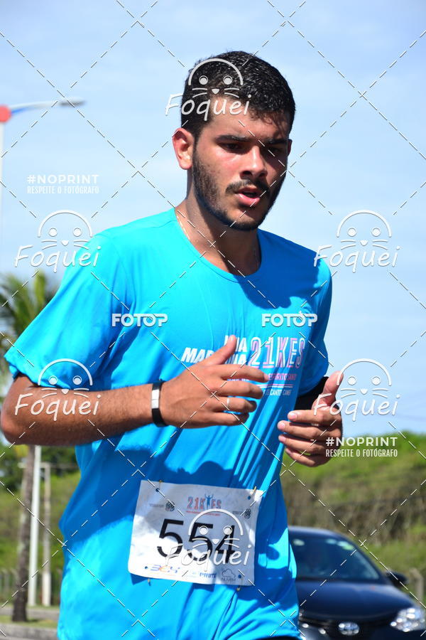 Buy your photos of the event21KES - Meia Maratona do Esprito Santo on Fotop