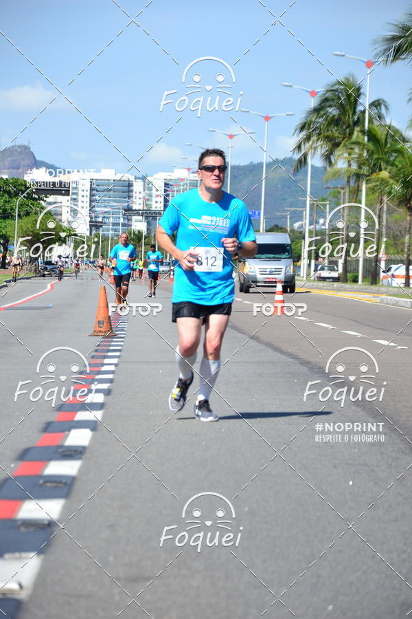 Buy your photos of the event21KES - Meia Maratona do Esprito Santo on Fotop