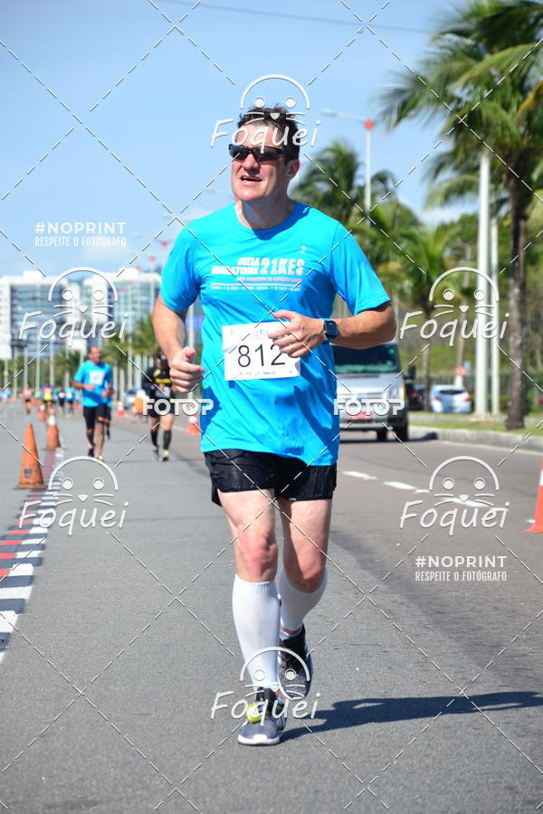 Buy your photos of the event21KES - Meia Maratona do Esprito Santo on Fotop