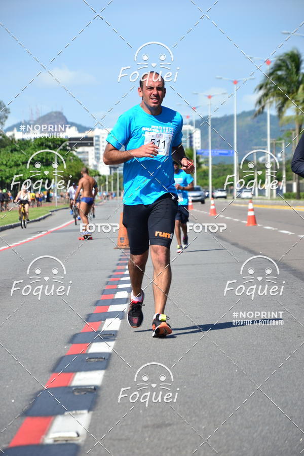 Buy your photos of the event21KES - Meia Maratona do Esprito Santo on Fotop