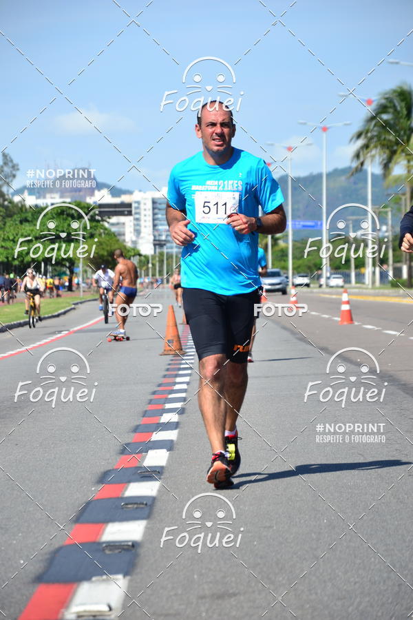 Buy your photos of the event21KES - Meia Maratona do Esprito Santo on Fotop