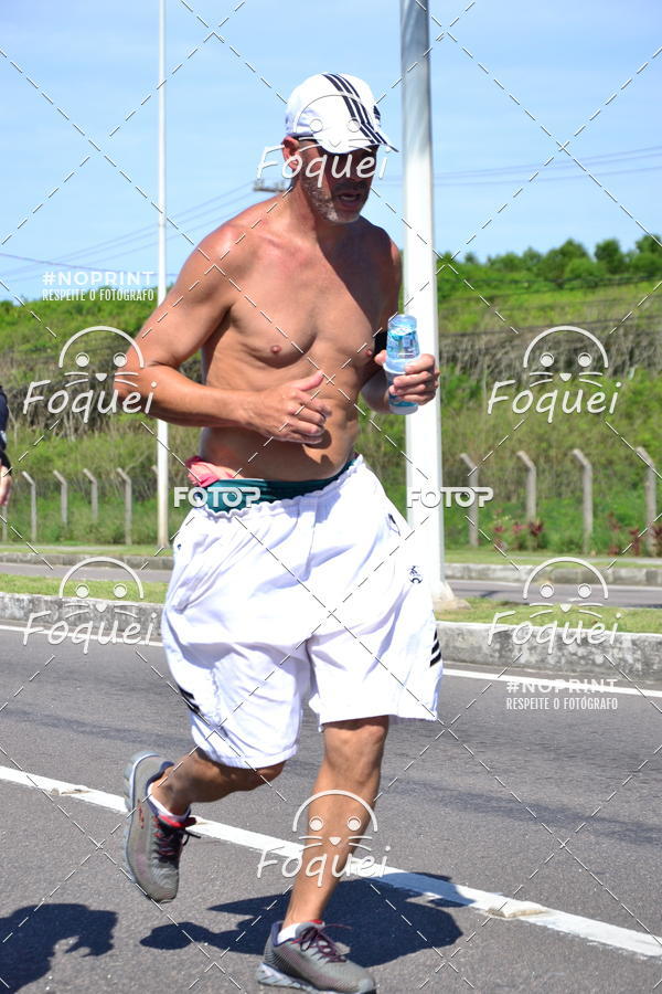 Buy your photos of the event21KES - Meia Maratona do Esprito Santo on Fotop