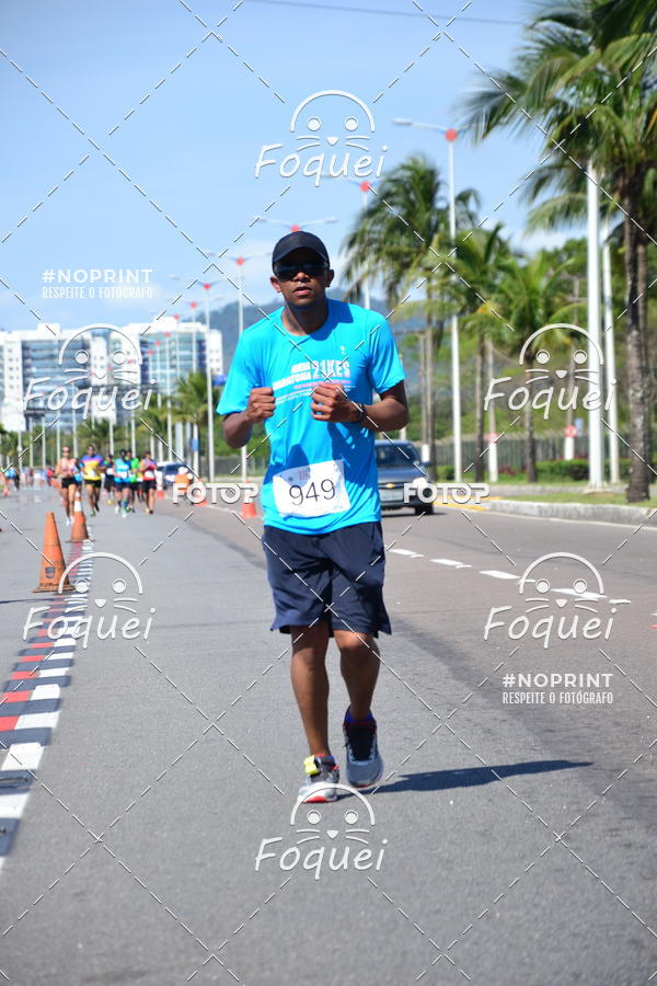 Buy your photos of the event21KES - Meia Maratona do Esprito Santo on Fotop