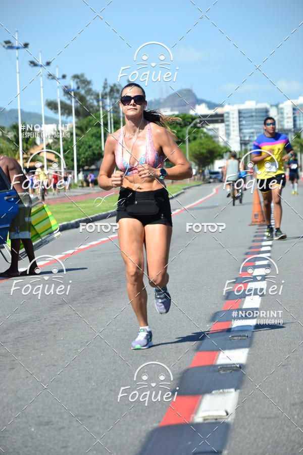 Buy your photos of the event21KES - Meia Maratona do Esprito Santo on Fotop