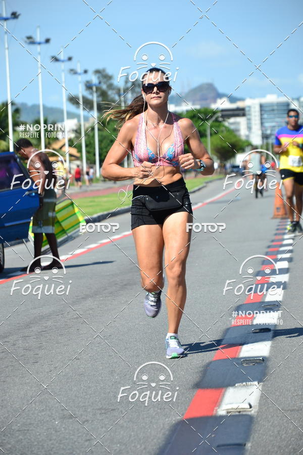 Buy your photos of the event21KES - Meia Maratona do Esprito Santo on Fotop