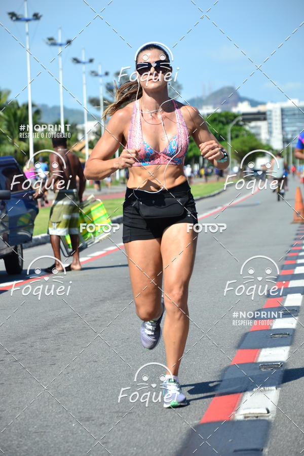 Buy your photos of the event21KES - Meia Maratona do Esprito Santo on Fotop