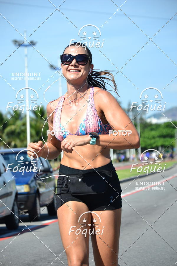 Buy your photos of the event21KES - Meia Maratona do Esprito Santo on Fotop