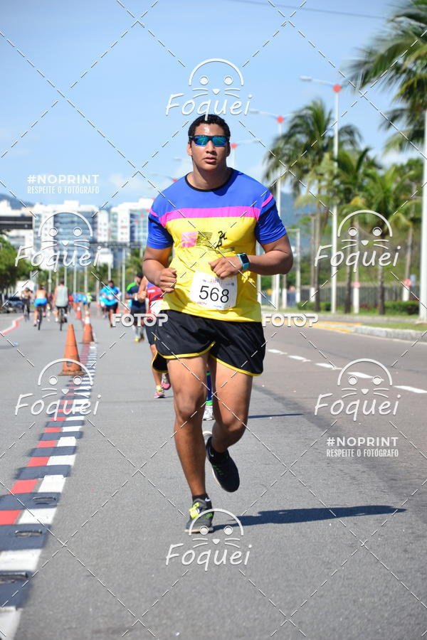 Buy your photos of the event21KES - Meia Maratona do Esprito Santo on Fotop