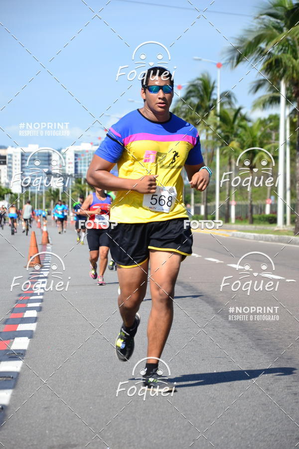 Buy your photos of the event21KES - Meia Maratona do Esprito Santo on Fotop