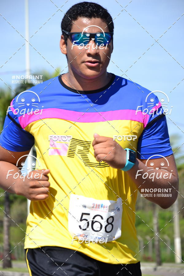 Buy your photos of the event21KES - Meia Maratona do Esprito Santo on Fotop