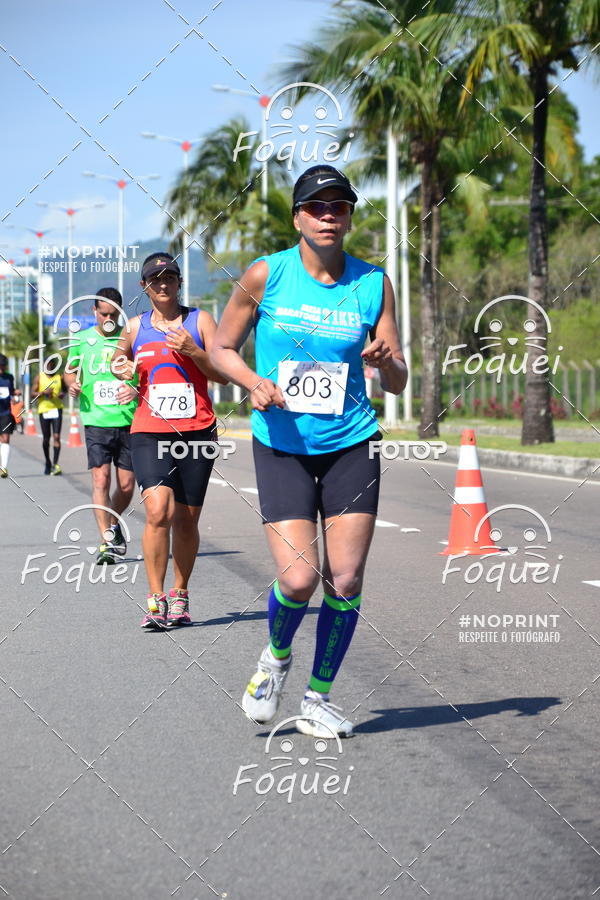 Buy your photos of the event21KES - Meia Maratona do Esprito Santo on Fotop