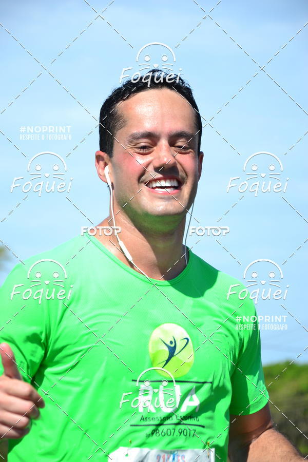 Buy your photos of the event21KES - Meia Maratona do Esprito Santo on Fotop