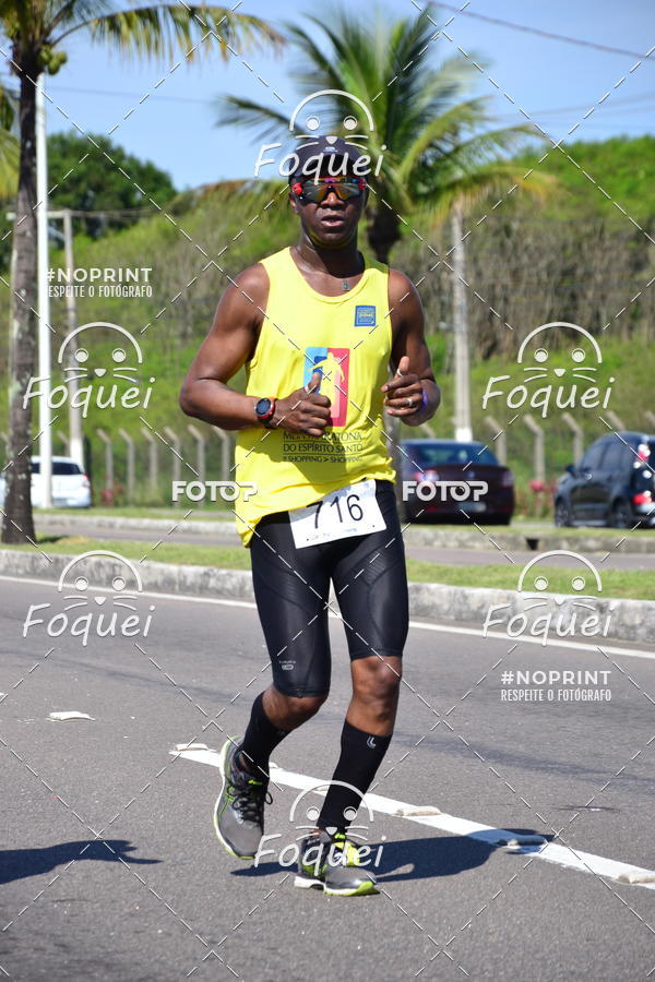 Buy your photos of the event21KES - Meia Maratona do Esprito Santo on Fotop