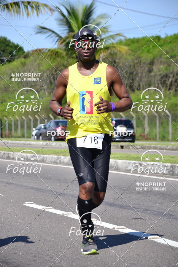 Buy your photos of the event21KES - Meia Maratona do Esprito Santo on Fotop