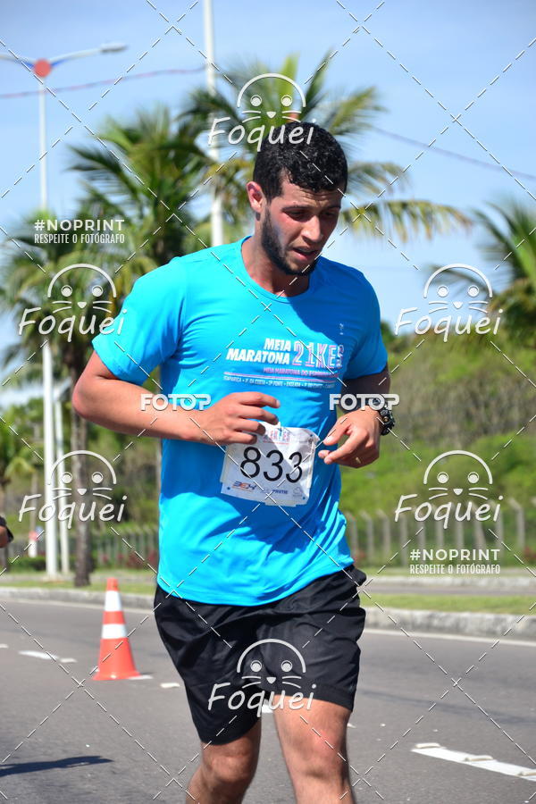 Buy your photos of the event21KES - Meia Maratona do Esprito Santo on Fotop