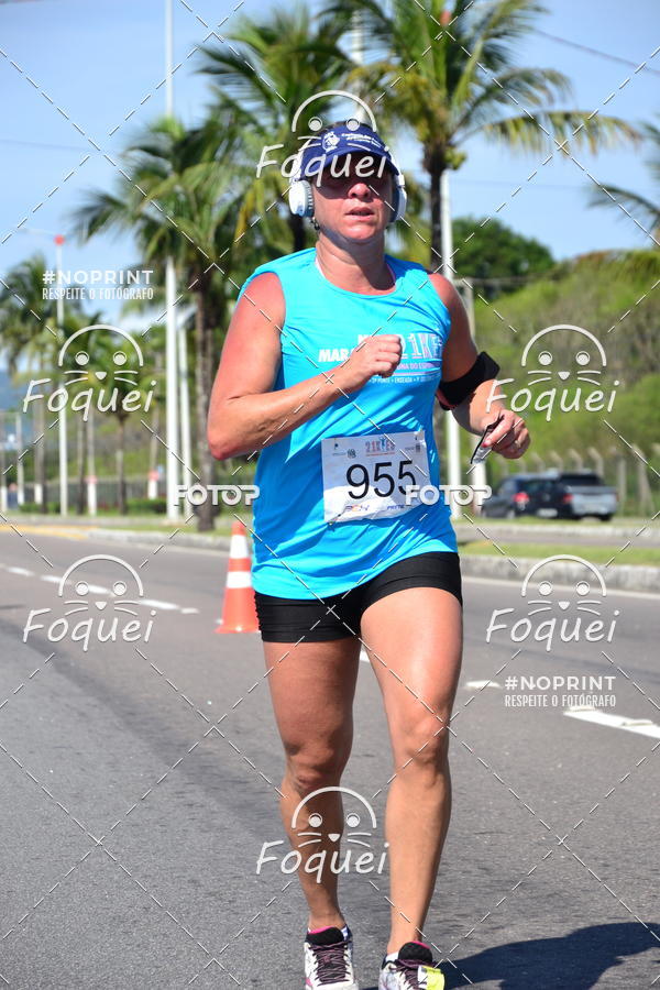 Buy your photos of the event21KES - Meia Maratona do Esprito Santo on Fotop