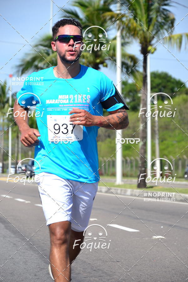 Buy your photos of the event21KES - Meia Maratona do Esprito Santo on Fotop