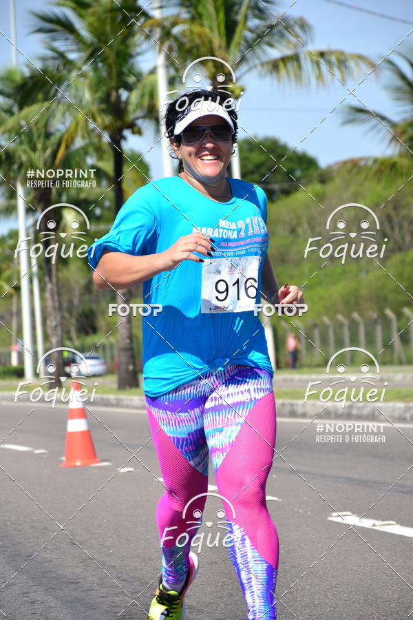 Buy your photos of the event21KES - Meia Maratona do Esprito Santo on Fotop