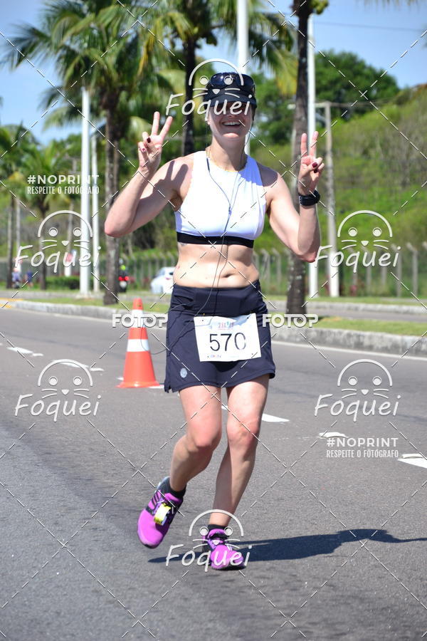 Buy your photos of the event21KES - Meia Maratona do Esprito Santo on Fotop