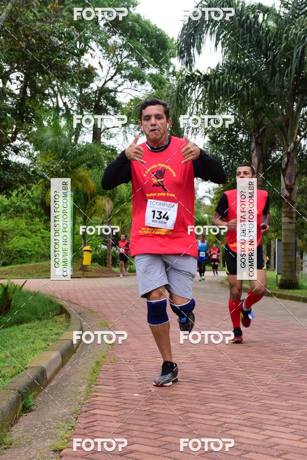 Buy your photos of the eventCorrida Todos pelo Caio on Fotop