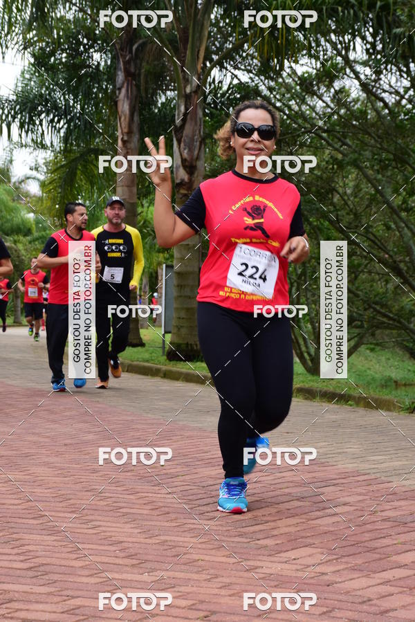 Buy your photos of the eventCorrida Todos pelo Caio on Fotop