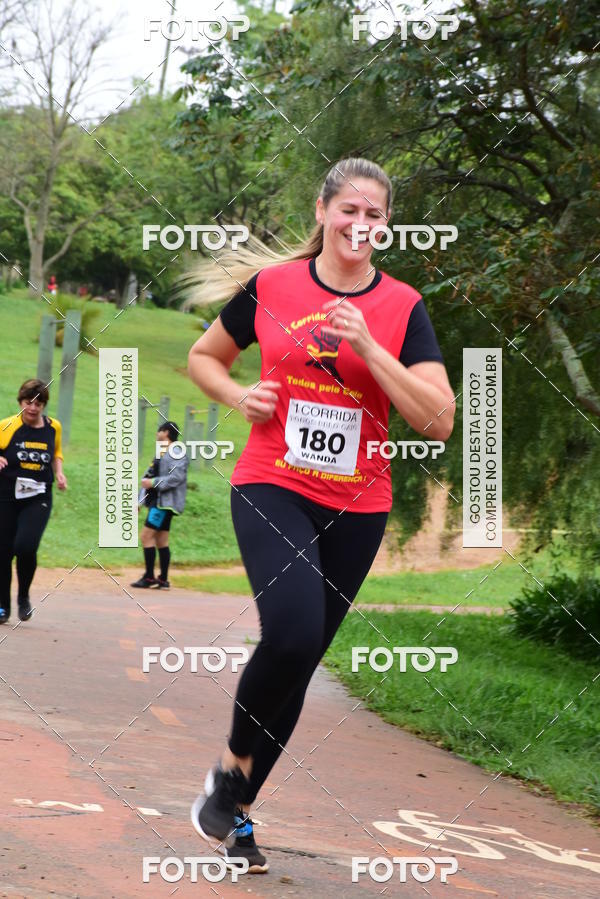 Buy your photos of the eventCorrida Todos pelo Caio on Fotop