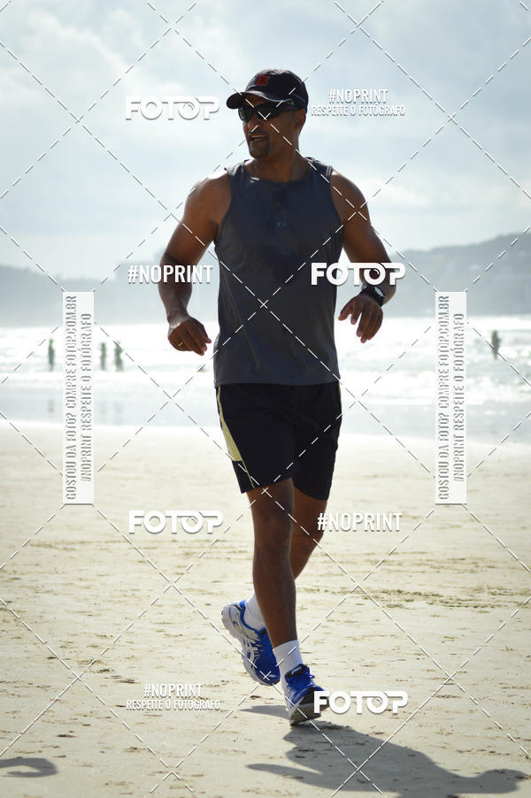 Buy your photos of the event1 PINK RUN SOLIDRIA ETAPA GUARUJ on Fotop