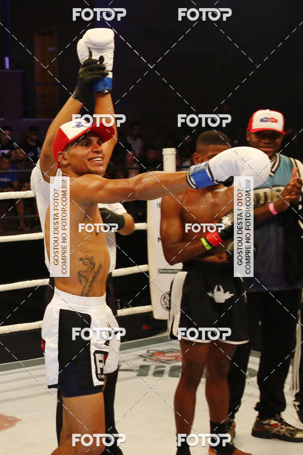 Buy your photos of the eventSKAUS Combat on Fotop