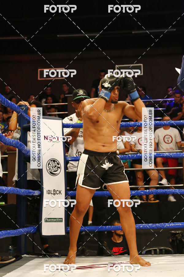 Buy your photos of the eventSKAUS Combat on Fotop