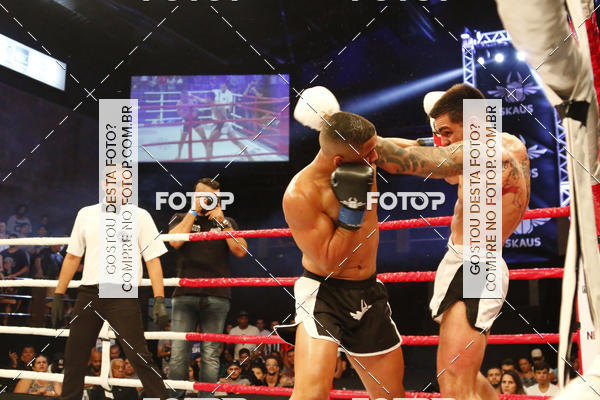 Buy your photos of the eventSKAUS Combat on Fotop