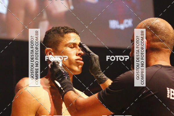Buy your photos of the eventSKAUS Combat on Fotop