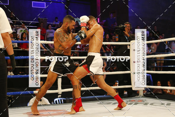 Buy your photos of the eventSKAUS Combat on Fotop