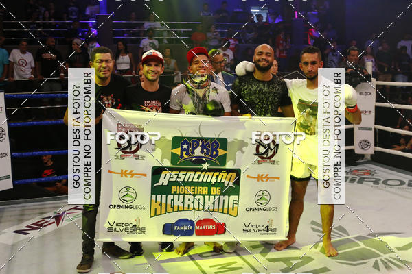 Buy your photos of the eventSKAUS Combat on Fotop