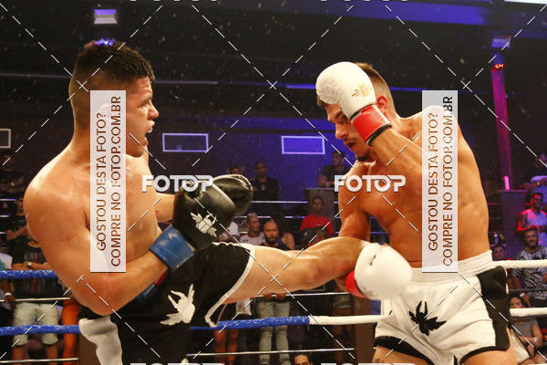 Buy your photos of the eventSKAUS Combat on Fotop